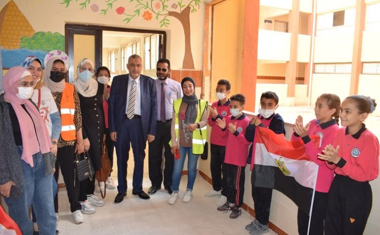  حملة #شباب واعى فى زيارة لمدرسة أحمد زويل الرسمية للغات بمدينة بدر