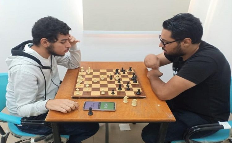  فوز الطالب / إبراهيم عياد ببطولة الجامعة فى الشطرنج