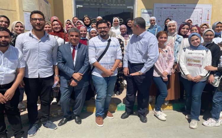  Students of the Faculty of Pharmacy on a scientific visit to the factory of Egyphar Pharmaceutical Company in Obour City