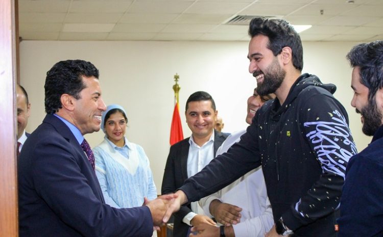 Engineer Mahmoud Hamdy, TA at ERU Faculty of Engineering Meeting the Minister of Youth and Sports with a Group of Social Media Young Influencers