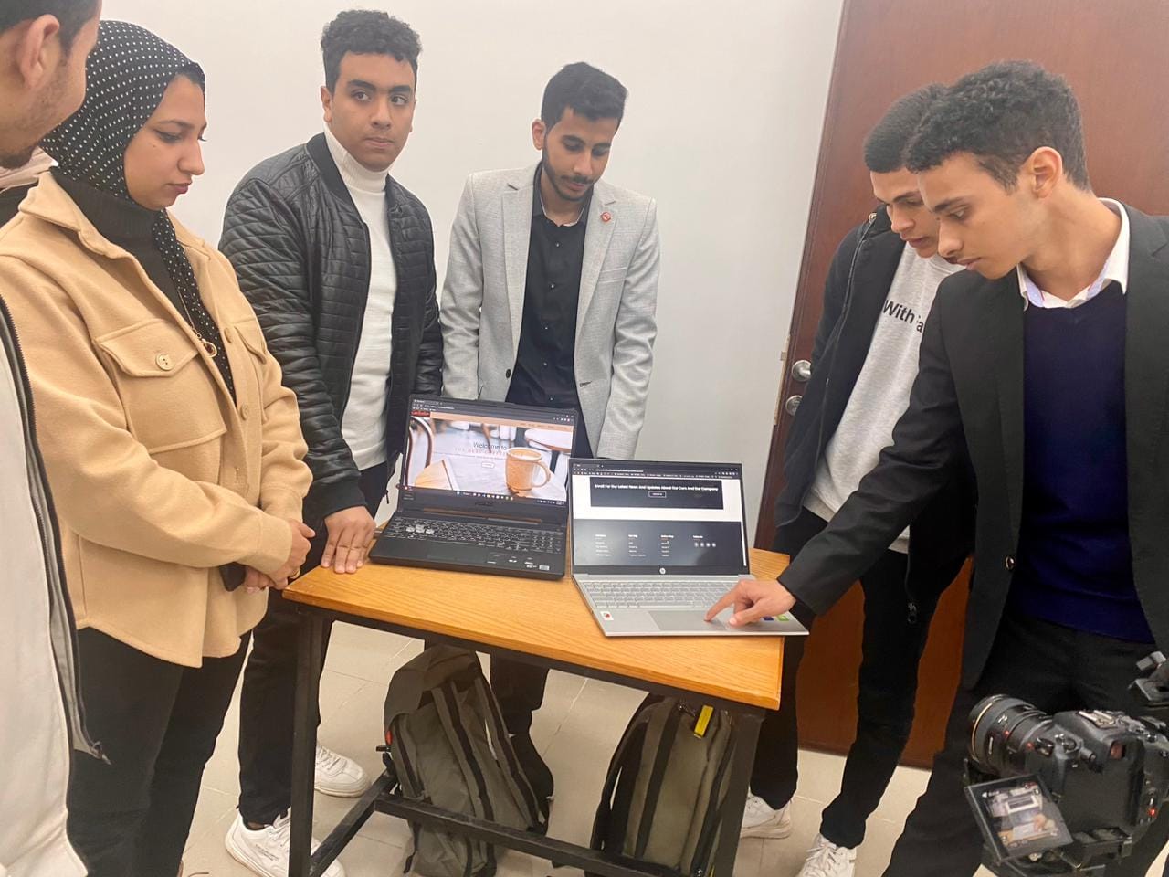 Establishing the First Exhibition for the Projects of Students of the