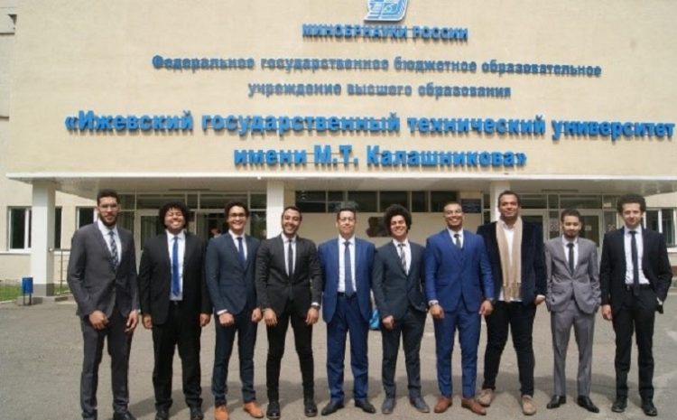  Celebrating the graduation of a new batch of engineering students at the Egyptian Russian University from Izhevsk State Technical University of Russia (ISTU), within the framework of the program between the two universities to obtain a double degree (for the spring 2023 semester)