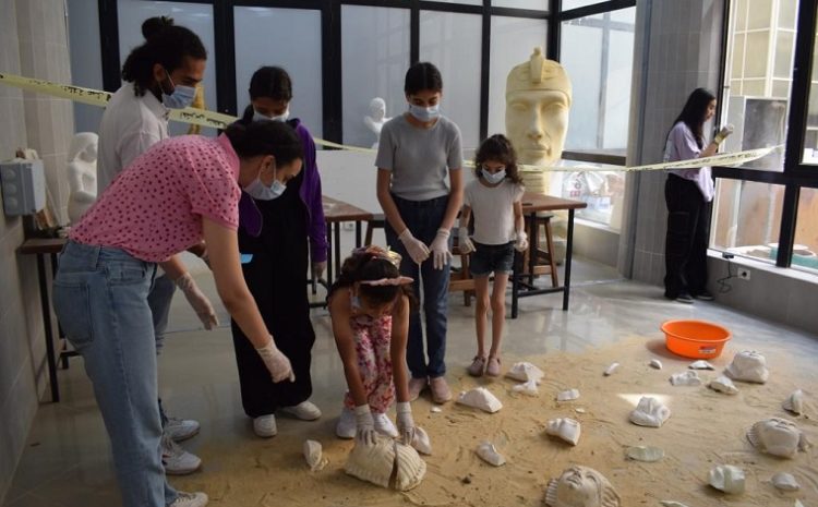 Egyptology” day in the Children’s University program at the Egyptian Russian University